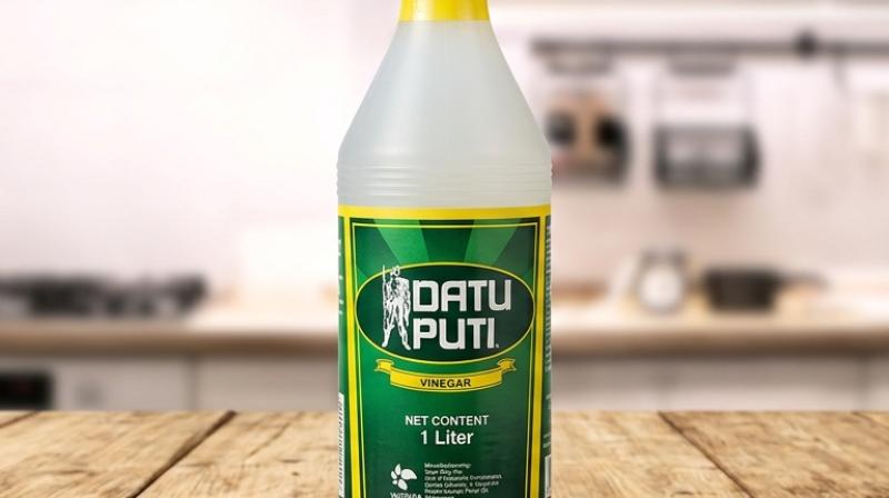 Datu Puti Vinegar 1L.